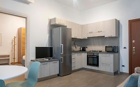 I Host Apartment - Montesuello 9