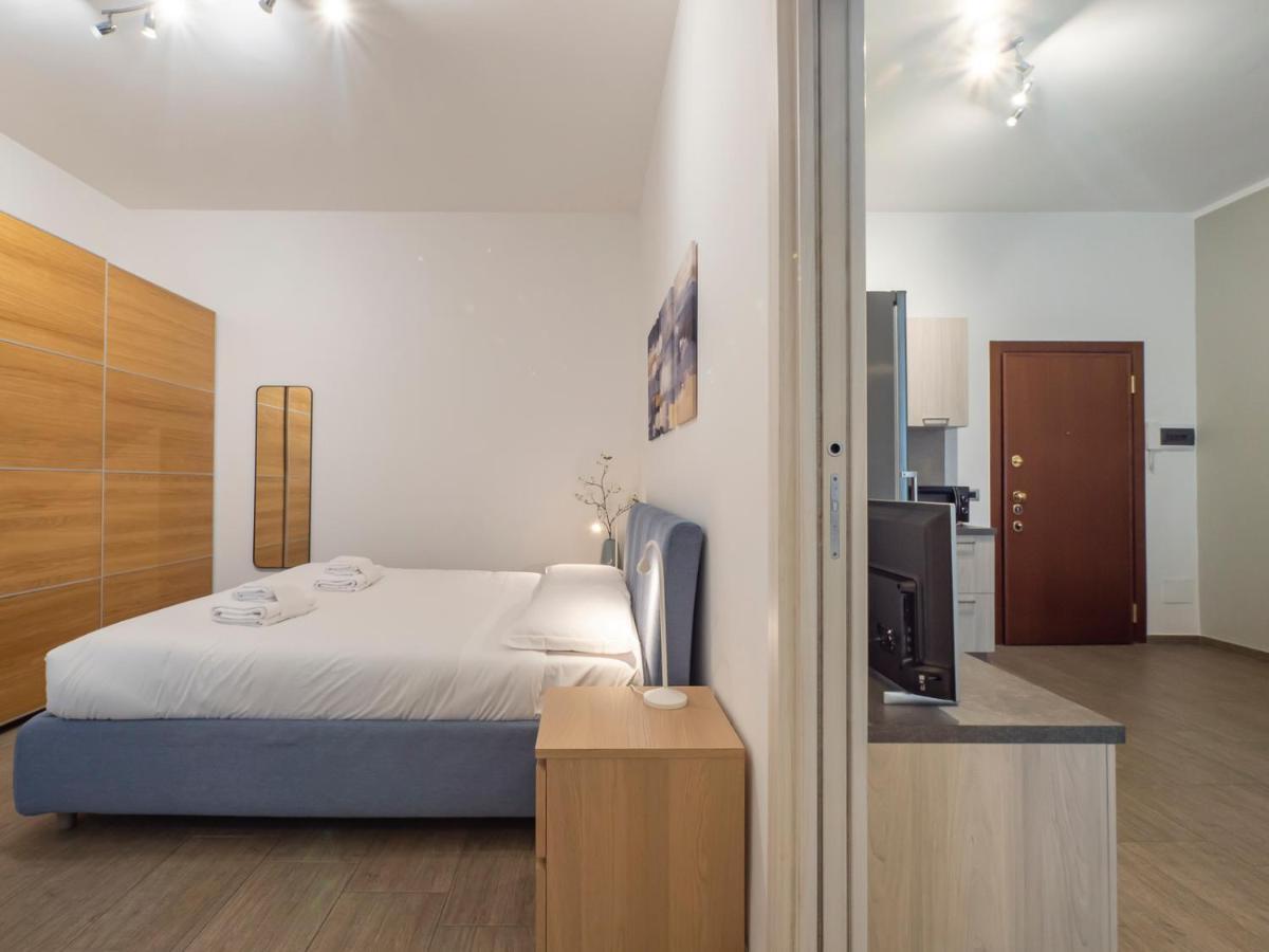 I Host Apartment - Montesuello 9 Milano Esterno foto