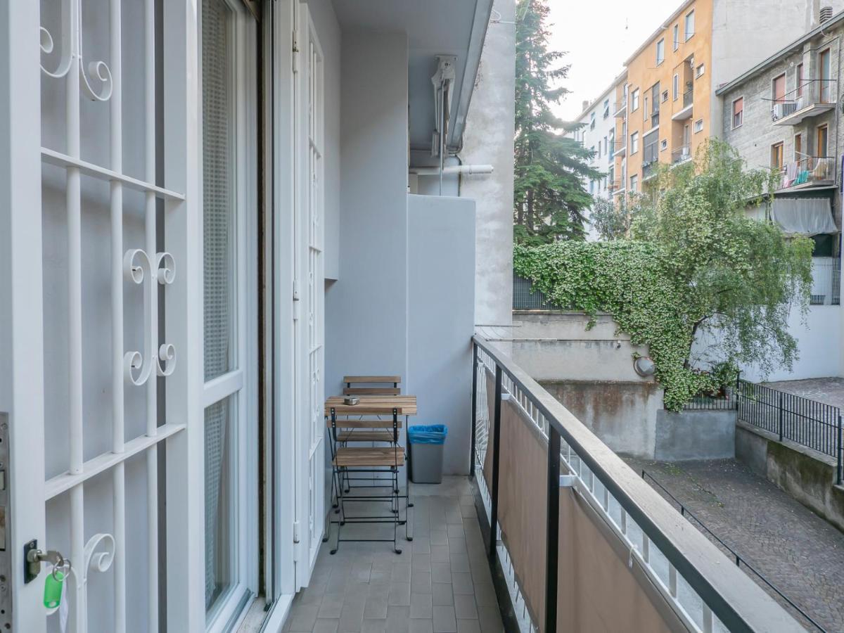I Host Apartment - Montesuello 9 Milano Esterno foto